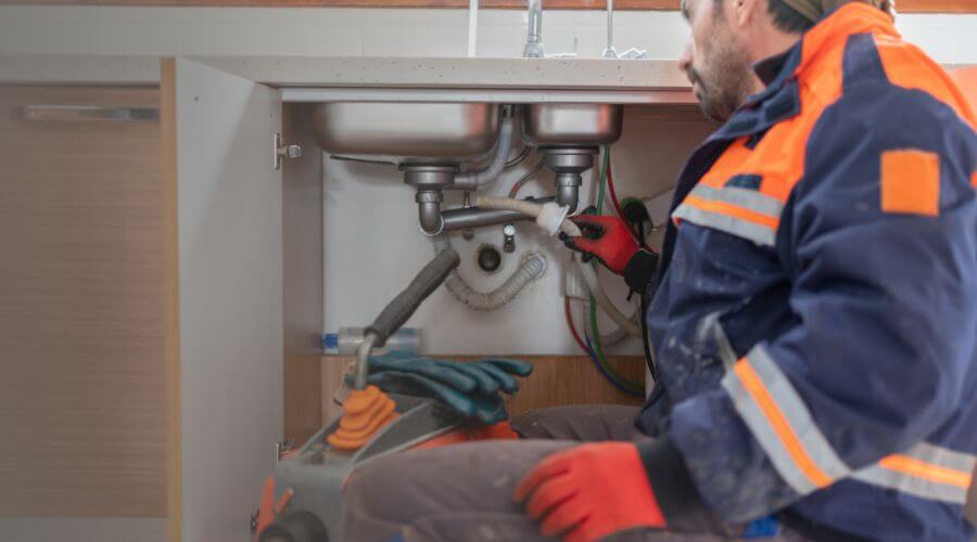 Professional slab leak plumber services in Keene, CA